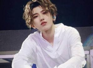 娱乐吃瓜酱蔡徐坤,从偶像到流量王，娱乐吃瓜酱的独家揭秘